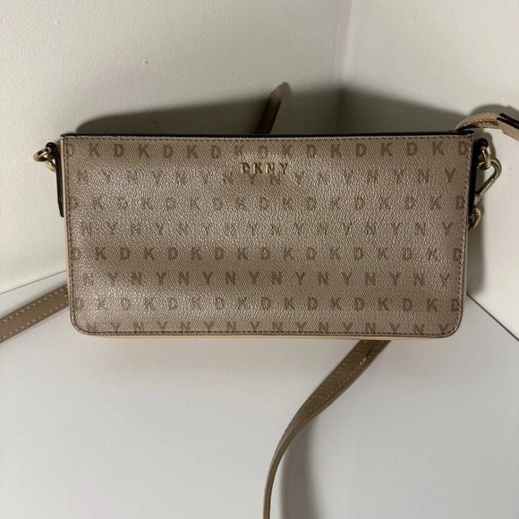 DKNY  mini bag - Picture 9 of 13